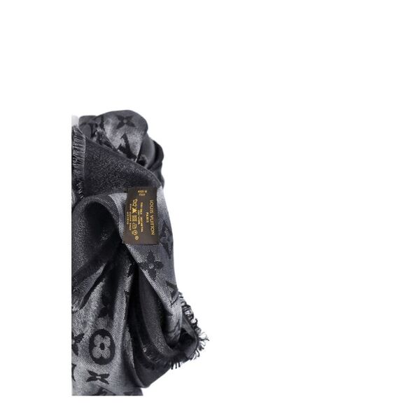 Louis Vuitton Monogram Scarf in Grey Silk-Wool Blend - Picture 6 of 6